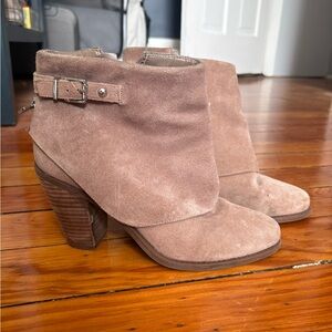 Women's Tan Suede Ankle Boots